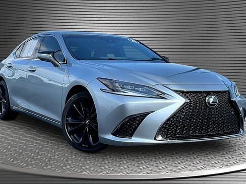 Used 2023 Lexus ES 350 F Sport w/ Accessory Package (Z2) FWD image 3