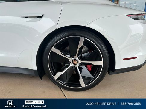 Used 2021 Porsche Taycan 4S AWD/4WD image 13