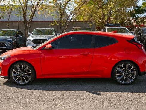 Used 2020 Hyundai Veloster 2.0 Premium image 8