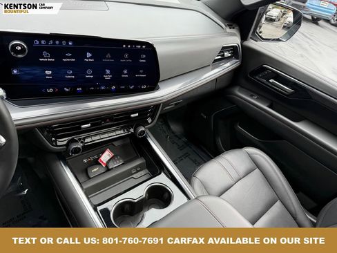 Used 2025 Chevrolet Suburban RST image 25