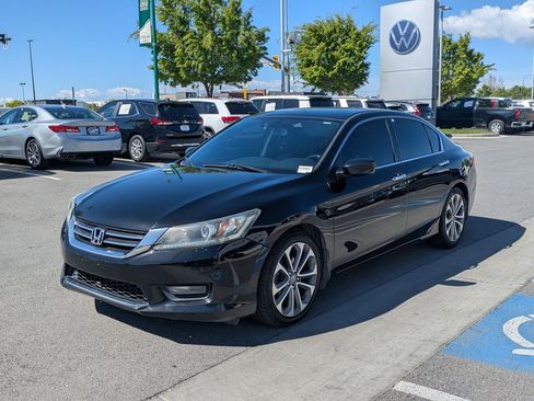 Used 2015 Honda Accord Sport image 10