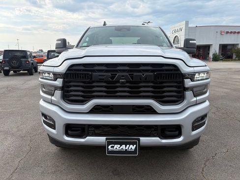 Used 2026 RAM 2500 Big Horn AWD/4WD image 2