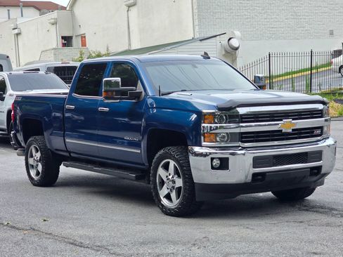 Used 2016 Chevrolet Silverado 2500 LTZ w/ Duramax Plus Package AWD/4WD image 9
