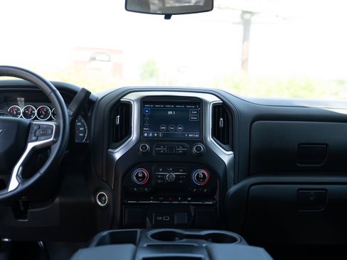 Used 2022 Chevrolet Silverado 1500 RST w/ Redline Edition AWD/4WD image 27
