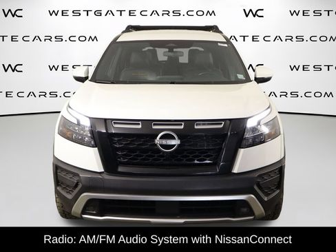 Used 2025 Nissan Pathfinder Rock Creek AWD/4WD image 2