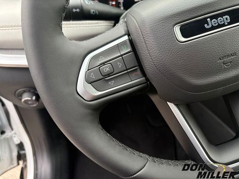 New 2026 Jeep Compass Limited image 13