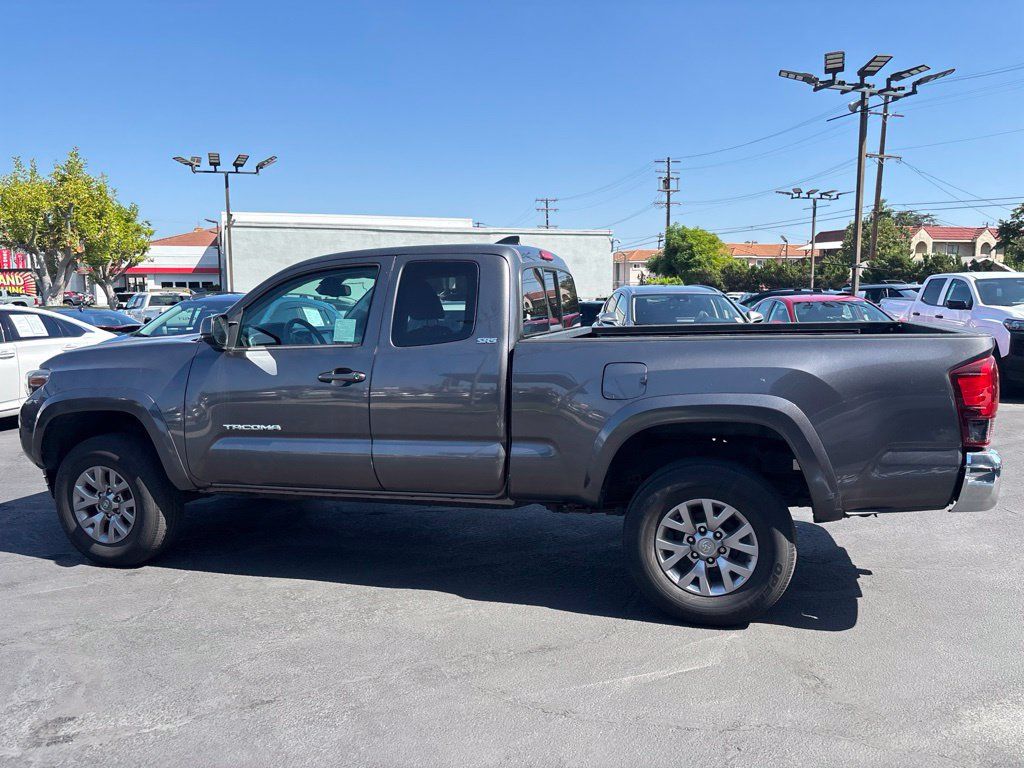 Used 2019 Toyota Tacoma SR5 RWD image 7