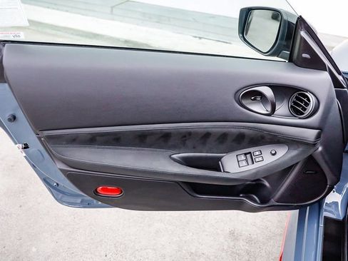 Used 2024 Nissan Z NISMO w/ Floor Mat Package RWD image 22