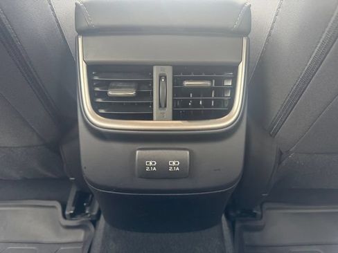 Used 2022 Subaru Outback Premium AWD/4WD image 23