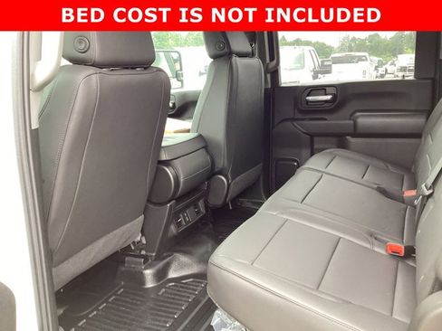 New 2025 GMC Sierra 3500 Pro w/ Convenience Package image 16