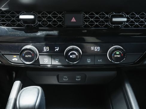 Used 2023 Honda Accord Sport image 14