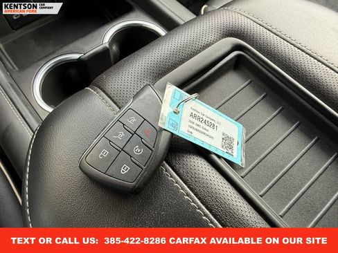 Used 2024 GMC Yukon SLT image 44