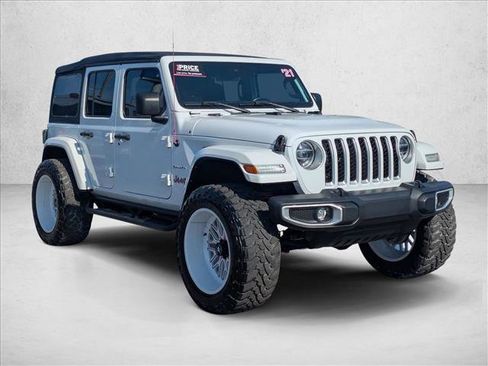 Used 2021 Jeep Wrangler Unlimited Sahara w/ Cold Weather Group image 3
