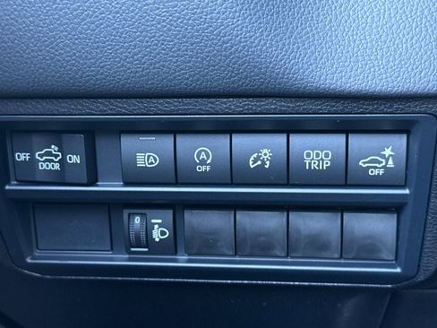 New 2026 Toyota Tundra Limited image 30