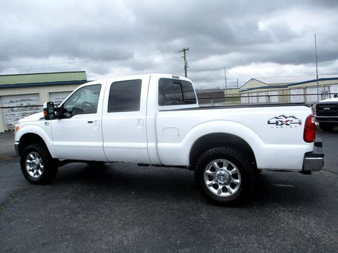 Used 2015 Ford F250 Lariat w/ Lariat Ultimate Package image 3