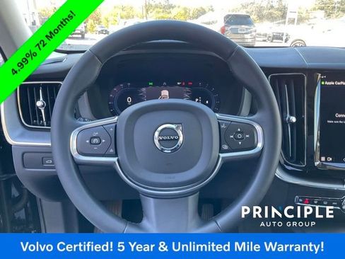 Certified 2023 Volvo XC60 B5 Core image 17