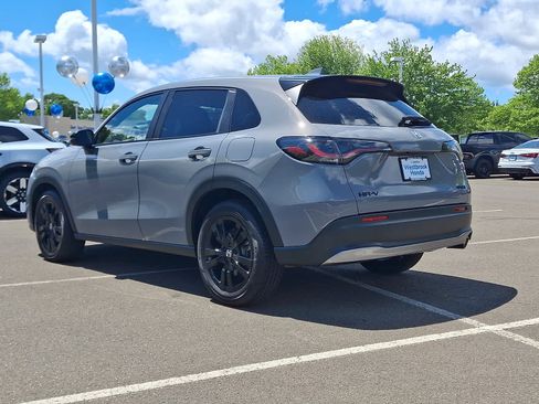 Certified 2026 Honda HR-V Sport image 7
