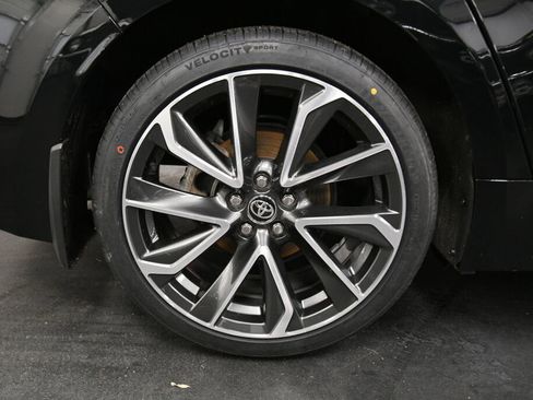 Certified 2022 Toyota Corolla SE image 31