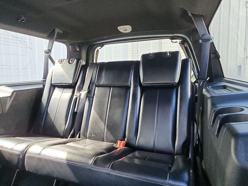 Used 2017 Ford Expedition EL Platinum image 24