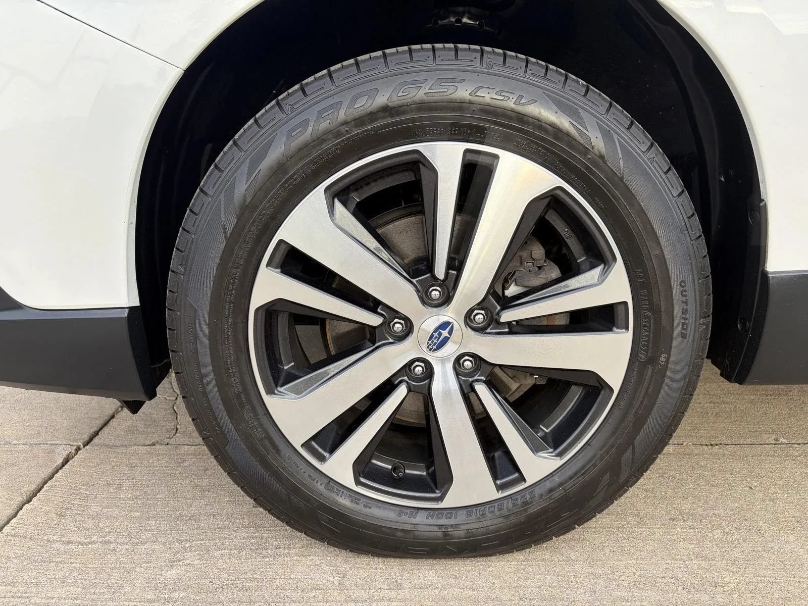 Used 2019 Subaru Outback 2.5i Limited AWD/4WD image 9