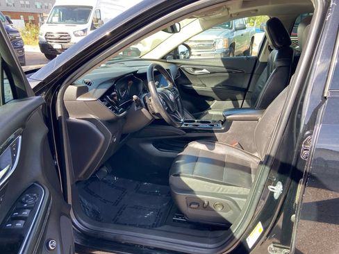 Used 2021 Buick Envision Essence w/ Sport Touring Package AWD/4WD image 15