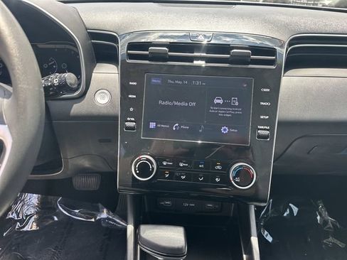 Certified 2022 Hyundai Tucson SEL w/ Cargo Package FWD image 19