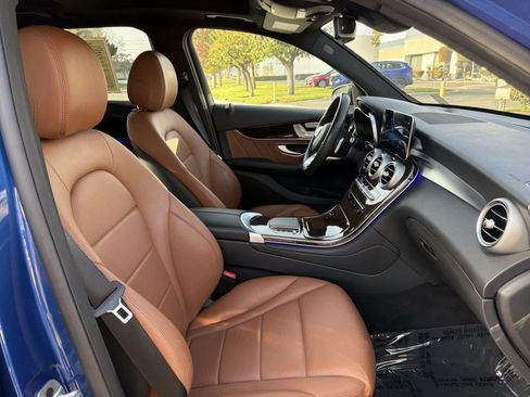 Used 2022 Mercedes-Benz GLC 300 image 31