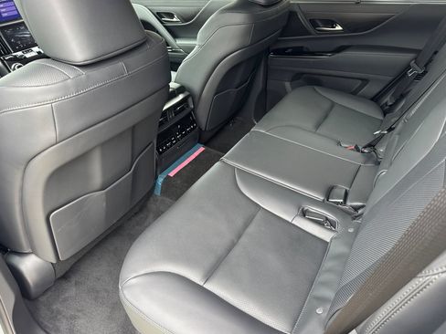 New 2026 Lexus LX 700h Overtrail AWD/4WD image 23