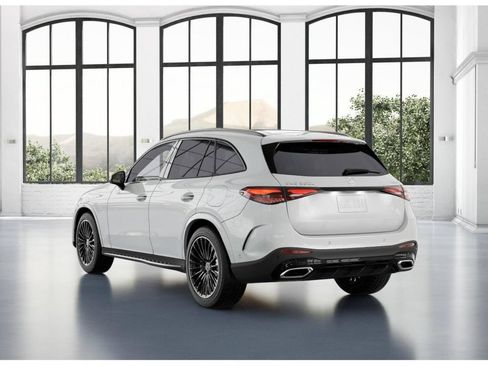 New 2027 Mercedes-Benz GLC 350e 4MATIC image 28