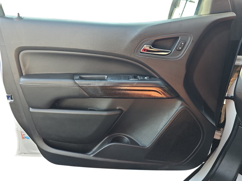 Used 2016 GMC Canyon SLE RWD image 25
