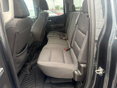 Used 2019 GMC Sierra 1500 SLE w/ SLE Value Package AWD/4WD image 29