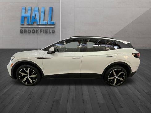 Used 2023 Volkswagen ID.4 Pro S image 2