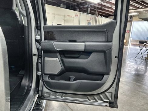 Used 2021 Ford F150 Lariat image 24