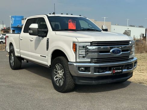 Used 2019 Ford F250 Lariat w/ Lariat Ultimate Package AWD/4WD image 1