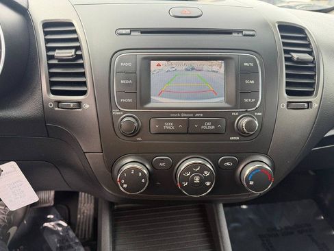 Used 2016 Kia Forte LX w/ LX Popular Plus Package FWD image 29