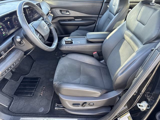 Used 2024 Nissan Ariya AWD image 8