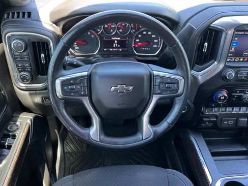 Used 2021 Chevrolet Silverado 1500 LT Trail Boss w/ Convenience Package II AWD/4WD image 15