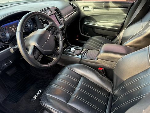 Used 2017 Chrysler 300 S w/ 300S Premium Group image 18