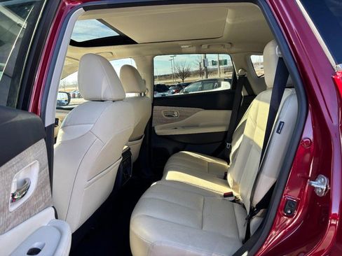 Used 2024 Nissan Murano SL image 10
