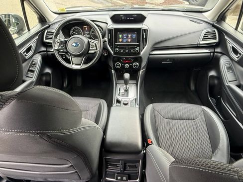 Used 2023 Subaru Forester Premium AWD/4WD image 27