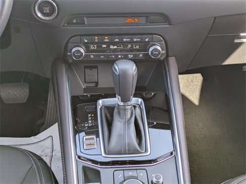 Certified 2025 MAZDA CX-5 Signature image 16