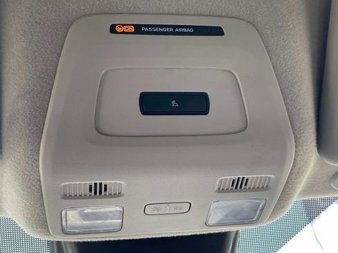 Used 2024 Ford Transit 250 148 Medium Roof Extended AWD w/ Load Area Protection Package image 30