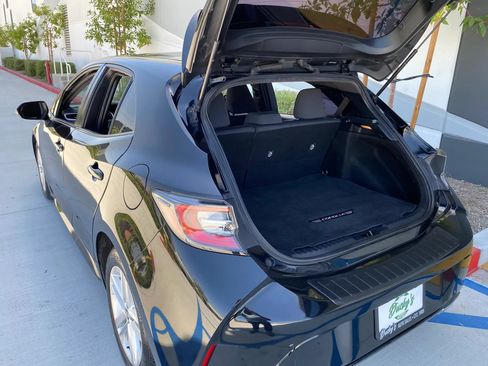 Used 2019 Toyota Corolla SE w/ Protection Package FWD image 25