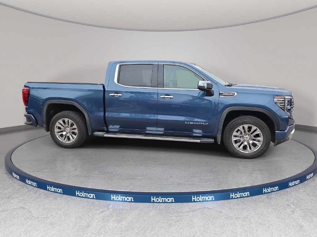 Used 2025 GMC Sierra 1500 Denali w/ Technology Package AWD/4WD image 5