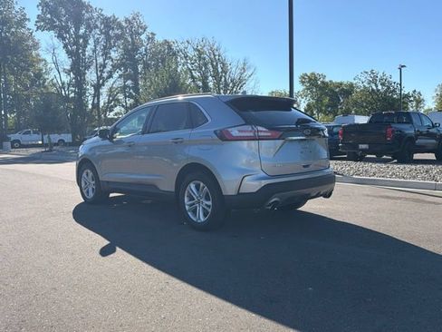 Used 2020 Ford Edge SEL w/ Convenience Package AWD/4WD image 4