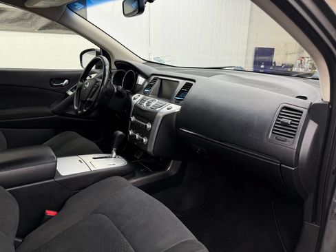 Used 2014 Nissan Murano SV AWD/4WD image 7