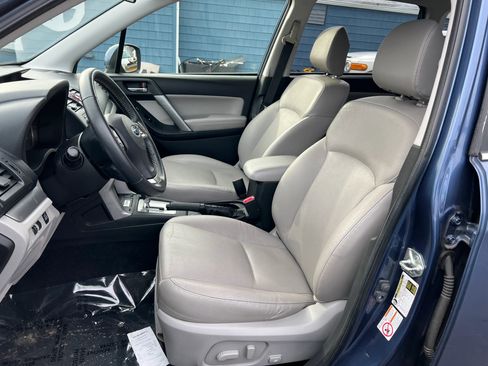 Used 2014 Subaru Forester 2.5i Limited image 2