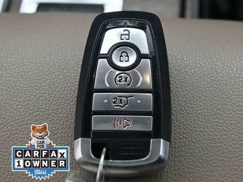 Used 2023 Ford Expedition Limited image 18