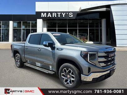 New 2026 GMC Sierra 1500 SLE w/ Preferred Package
