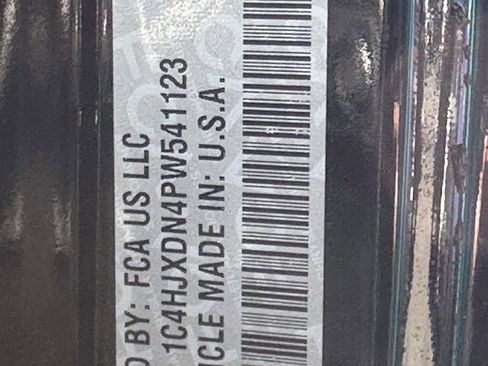 Used 2023 Jeep Wrangler Unlimited Sport image 30